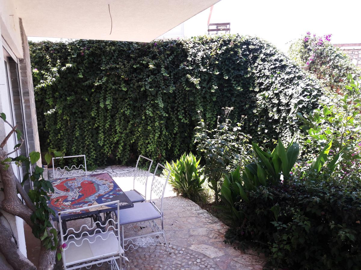 Olives Residence Dhërmi Exterior foto